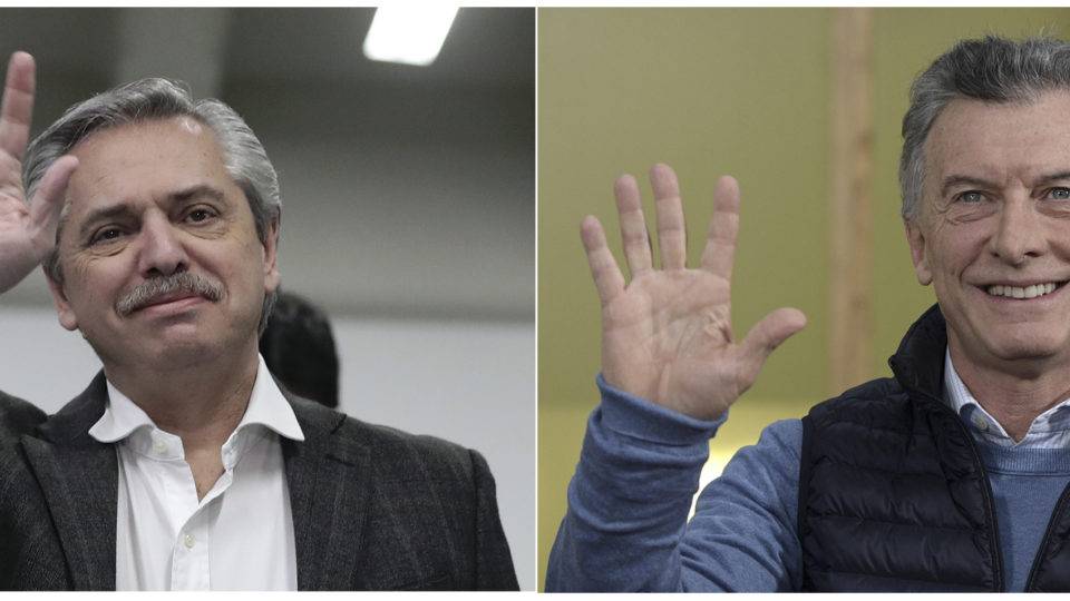 Candidato kirchnerista Alberto Fernandez, e o presidente argentino, Mauricio Macri, candidato à reeleição