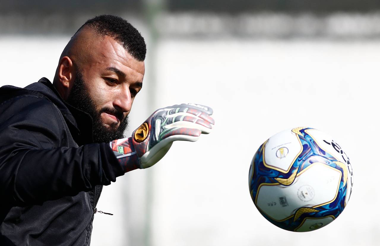 Louzer disse que Muralha foi alvo de críticas covardes na época de Flamengo. Foto: Jonathan Campos/Gazeta do Povo Louzer disse que Muralha foi alvo de críticas covardes na época de Flamengo. Foto: Jonathan Campos/Gazeta do Povo
