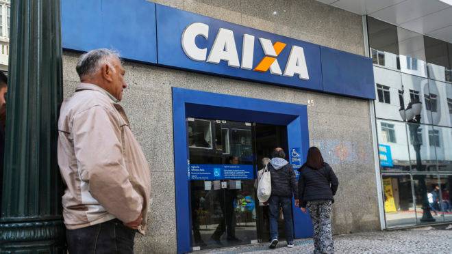 86% dos desbancarizados estão concentrados nas classes econômicas C, D e E