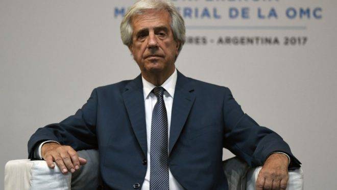 O presidente do Uruguai, Tabaré Vázquez, em evento em Buenos Aires em 10 de dezembro de 2017