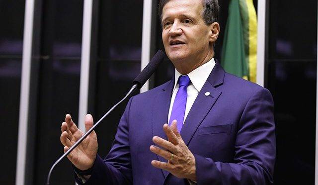 Deputado federal Aluisio Mendes (PSC-MA) é nomeado como novo vice-líder do governo na Câmara.