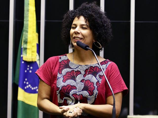 Áurea Carolina (PSOL): candidata a prefeita de Belo Horizonte | Eleições 2020 áurea carolina candidata a prefeitura de BH pelo Psol