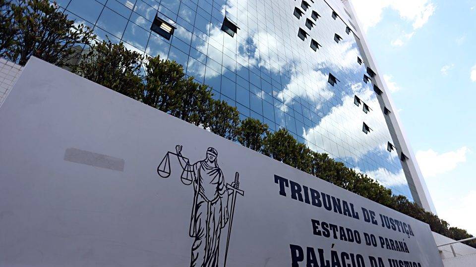Como funciona a Câmara Criminal que julga as principais operações policiais do Paraná Prédio anexo do Tribunal de Justiça do Paraná abriga o plenário da 2ª Câmara Criminal.