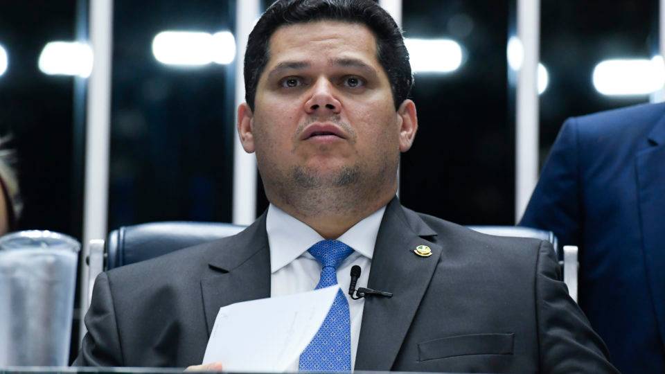 Senado fecha acordo para votar PEC paralela da Previdência nesta quarta Trabalho aos Domingos: Davi Alcolumbre quer Lei