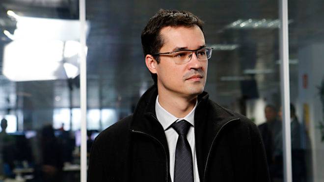 Procurador Deltan Dallagnol, deixa a coordenadoria da Lava Jato em Curitiba.
