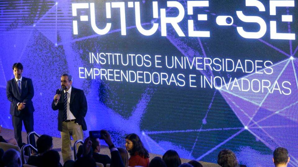 O Future-se, o passado e o Acórdão 2.731 O ministro da Educação, Abraham Weintraub, e o secretário de Educação Superior do MEC, Arnaldo Lima, apresentam o programa “Future-se”.