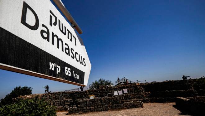 Israel bombardeou base do Hezbollah na Síria