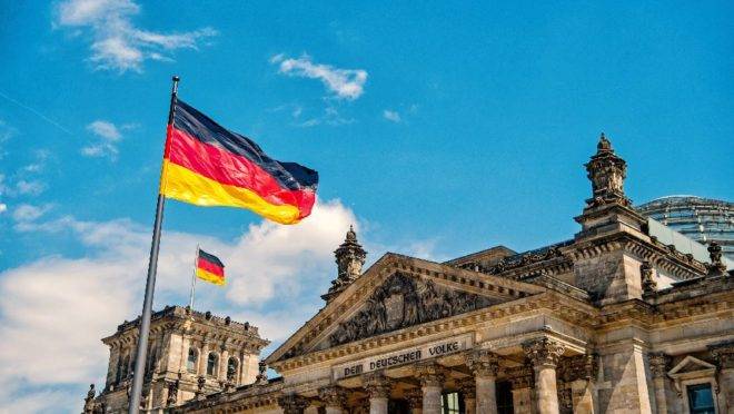 A Alemanha e outros 25 países que fazem parte da Zona de Schengen vão passar a exigir o Etias, documento de autorização de viagem, para entrar no país.