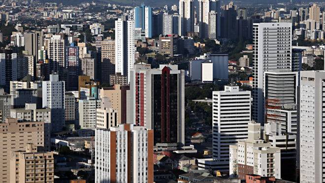 O preço dos imóveis, na média, apresentou uma alta de 8% acima da inflação desde o início de 2017.
