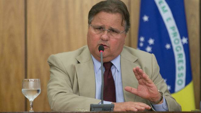 O ministro do STF rejeitou o argumento de que a sentença da 10ª Vara Federal do DF, que absolveu Geddel da acusação de atrapalhar as investigações, justificaria a revogação da prisão.