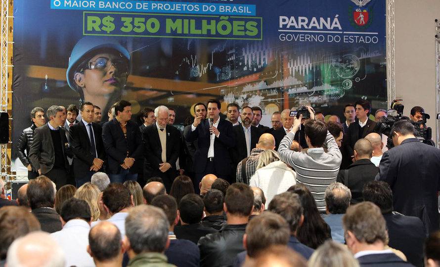 Governador Carlos Massa Ratinho Junior lança banco de projetos do Paraná.
