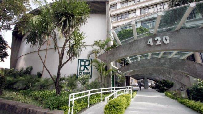 Engenheiros contratados por PSS devem atuar no Departamento de Estradas de Rodagem do Paraná (DER-PR).