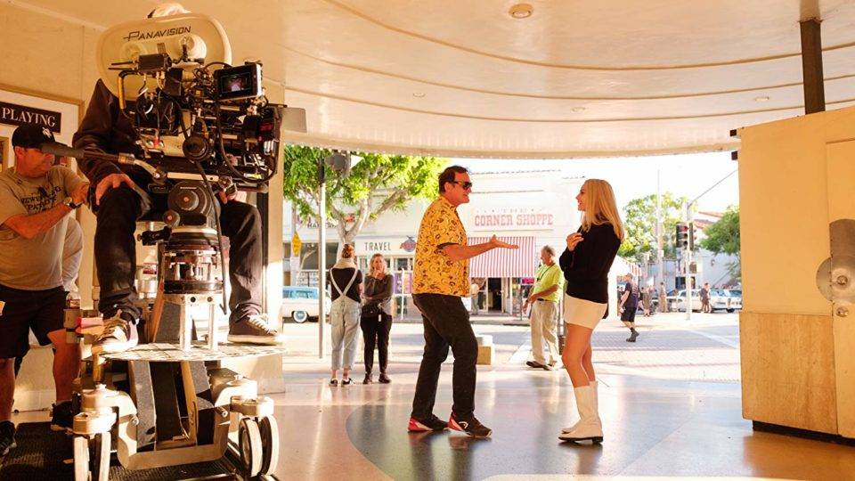 “Era uma vez… em Hollywood” revela um Tarantino acidentalmente conservador A Sharon Tate de Tarantino é a personificação de uma felicidade infantil e semiestúpida como só o cinema é capaz de proporcionar.