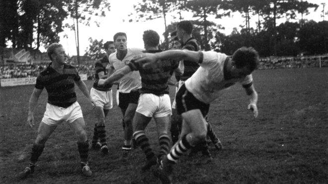 Fotos antigas de Atletiba: Athletico 1 x 1 Coritiba - Paranaense - 22/2/1959