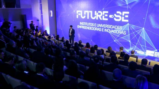 O ministro da Educação, Abraham Weintraub, e o secretário de Educação Superior do MEC, Arnaldo Lima, apresentam o programa “Future-se”.