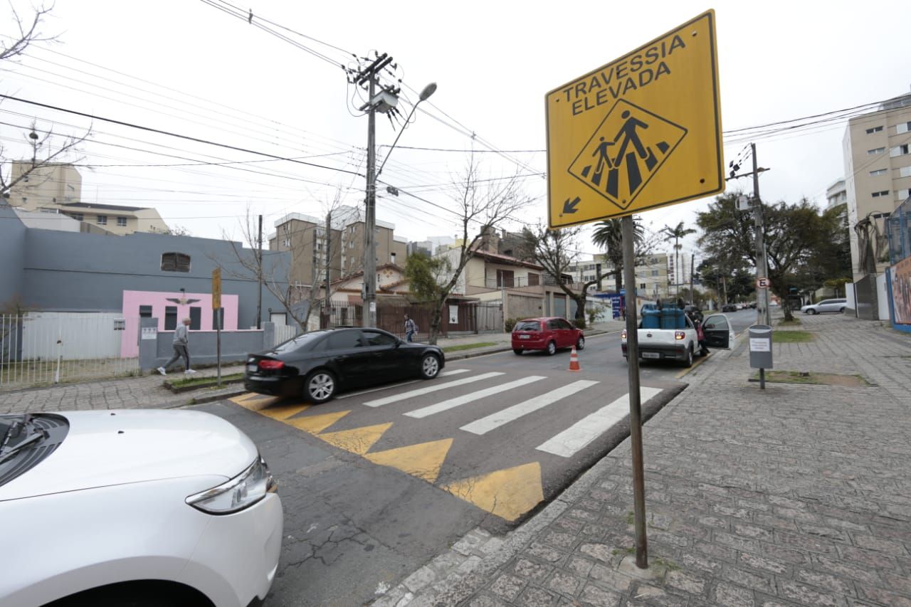 Travessias Elevadas em Curitiba