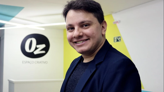Gian Gonçalves é um dos palestrantes do evento Vai Lá e Faz. Ele é CEO da Agência Yeap! e diretor executivo da Art Session.