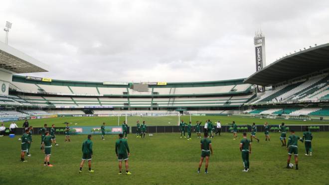 Coritiba fará treino aberto no Couto Pereira na véspera da partida contra o Atlético-GO