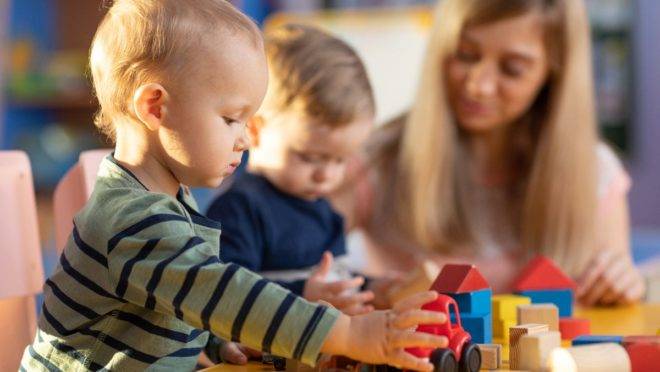 bebê ensino primeira infâcia