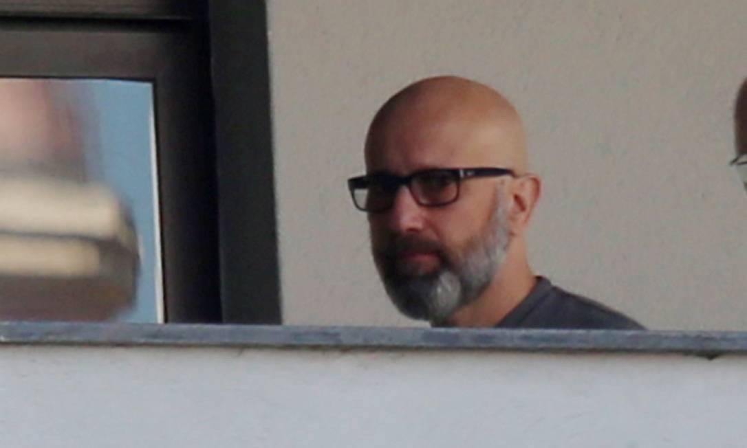 Sérgio Côrtes. A ação civil pública de improbidade administrativa, proposta pela Procuradoria-Geral do Estado (PGE-RJ), decorre de investigações realizadas no âmbito da Operação SOS, conduzida pela força-tarefa da Lava Jato no Rio e processada pelo juiz Marcelo Bretas