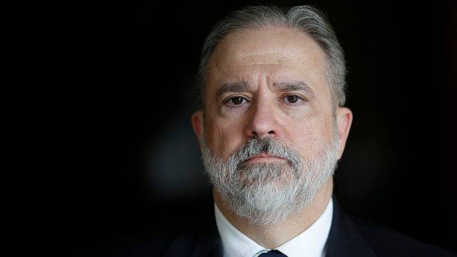 Dia da sabatina de Augusto Aras no Senado será, provavalmente, dia 25 de setembro, segundo estimativa da presidente da CCJ.