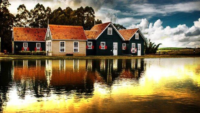 Parque Histórico de Carambeí reproduz uma vila holandesa e faz uma homenagem aos imigrantes.