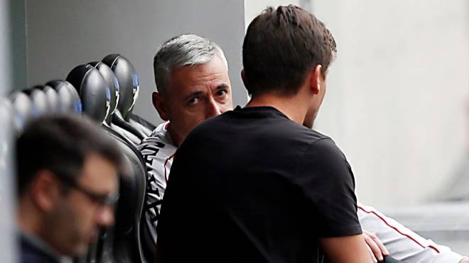 Tiago Nunes tem dúvidas para escalar o Athletico em final contra o Internacional