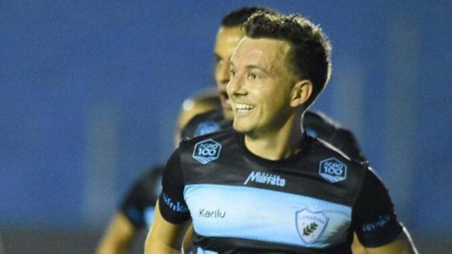 Dagoberto anunciou a aposentadoria do futebol aos 36 anos
