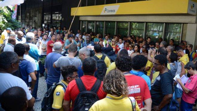 Greve dos correios 2019