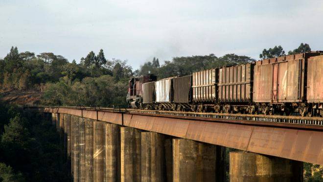 Objetivo é chegar a 50 milhões de toneladas transportadas anualmente até o porto em 2030.