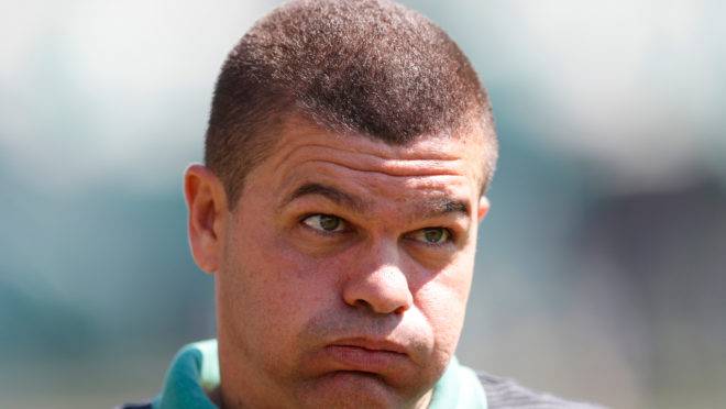Técnico Umberto Louzer considera normal a oscilação do Coritiba nesta Série B