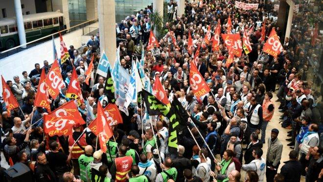 Protestos dos trabalhadores dos transportes na França