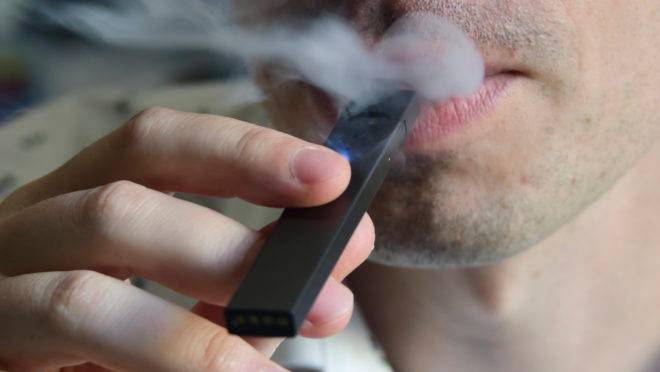 O estado de Nova York proibiu o "vaping"