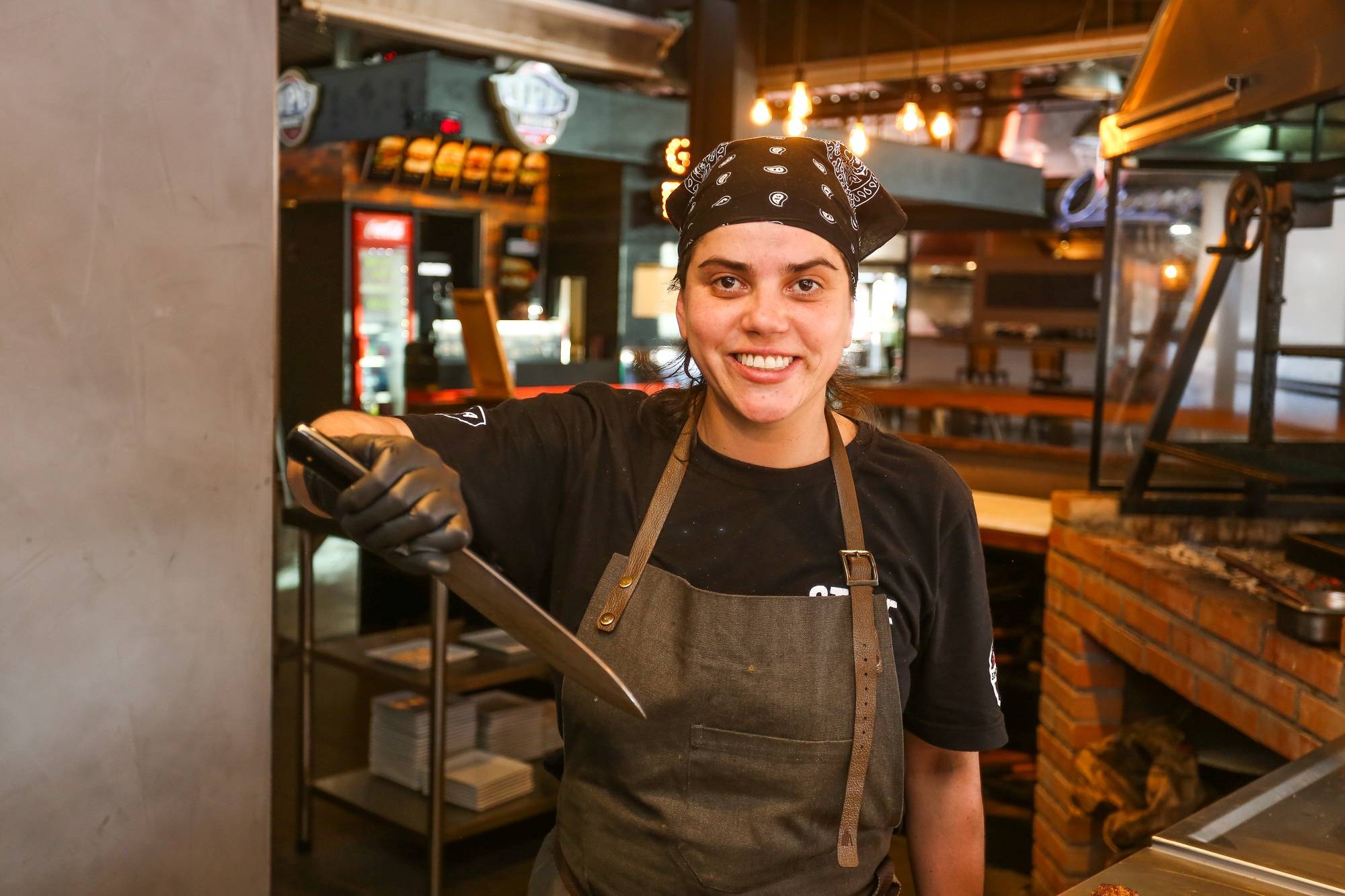 Maria Fernanda Nowakowski, chef assadora do Parrilla 909. Maria Fernanda Nowakowski, chef assadora do Parrilla 909.