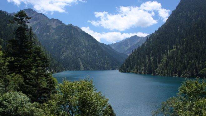 O Vale de Jiuzhaigou, na China