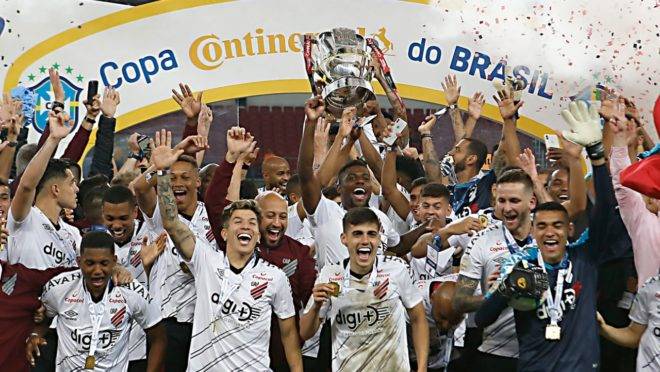 Athletico comemorou o primeiro título da Copa do Brasil em 2019