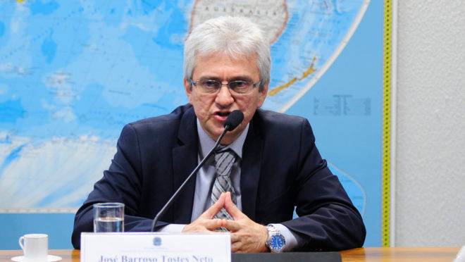 Novo secretário da Receita: José Barroso Tostes Neto