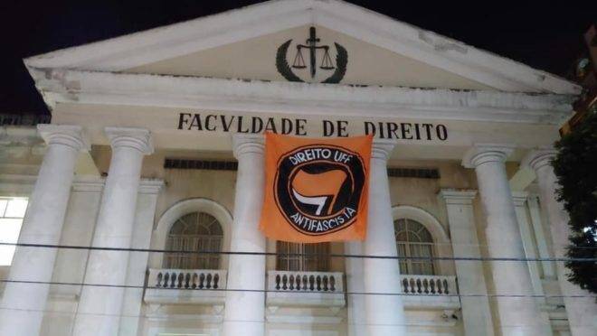 Durante a campanha eleitoral de 2018, professores e alunos da UFF organizaram eventos para classificar Jair Bolsonaro de “fascista”.