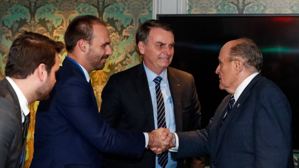 Bolsonaro E Eduardo Encontram Rudolph Giuliani Ex Prefeito De Nova York