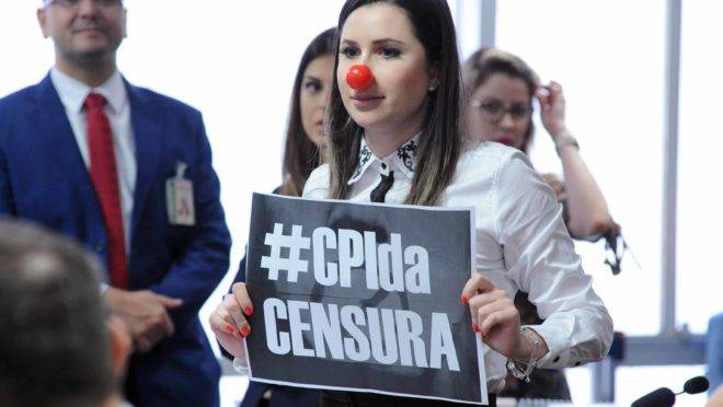 Deputada federal Caroline de Toni (PSL-SC): CPI das Fake News
