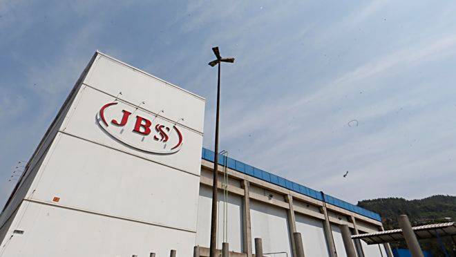 A JBS viu seu valor de mercado aumentar em R$ 57,8 bilhões