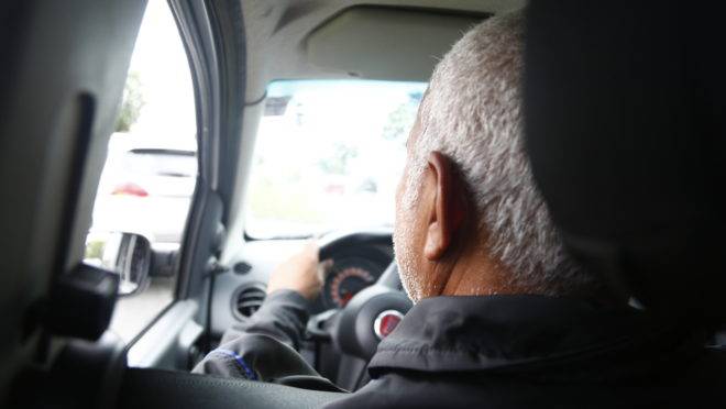 Uber e 99 têm, juntos, mais de um milhão de motoristas associados