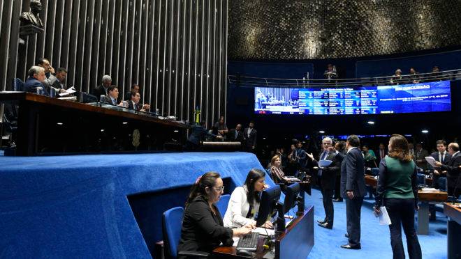 Plenário do Senado Federal durante sessão deliberativa sobre a reforma da Previdência.