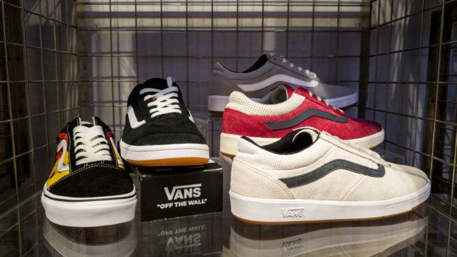 Nos termos do acordo, a Arezzo poderá abrir e operar, por conta própria, lojas da Vans