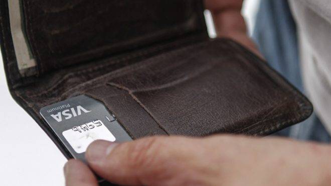 O cartão de crédito chega a atingir 80% das dívidas