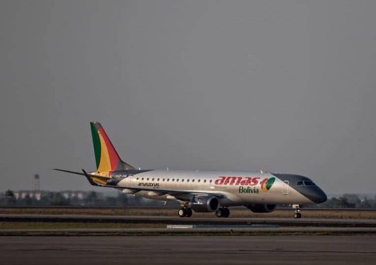 Embraer 190 da Amas Bolívia