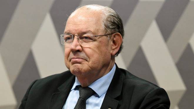Luiz Carlso Hauly (PSDB) segue atuante em Brasília após deixar a Câmara, onde estava há quase 30 anos.
