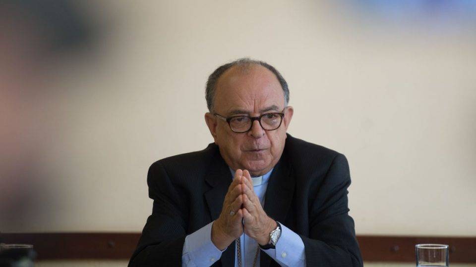 Cardeal defende que políticos paguem “do próprio bolso” viagem ao Vaticano O cardeal Raymundo Damasceno Assis.