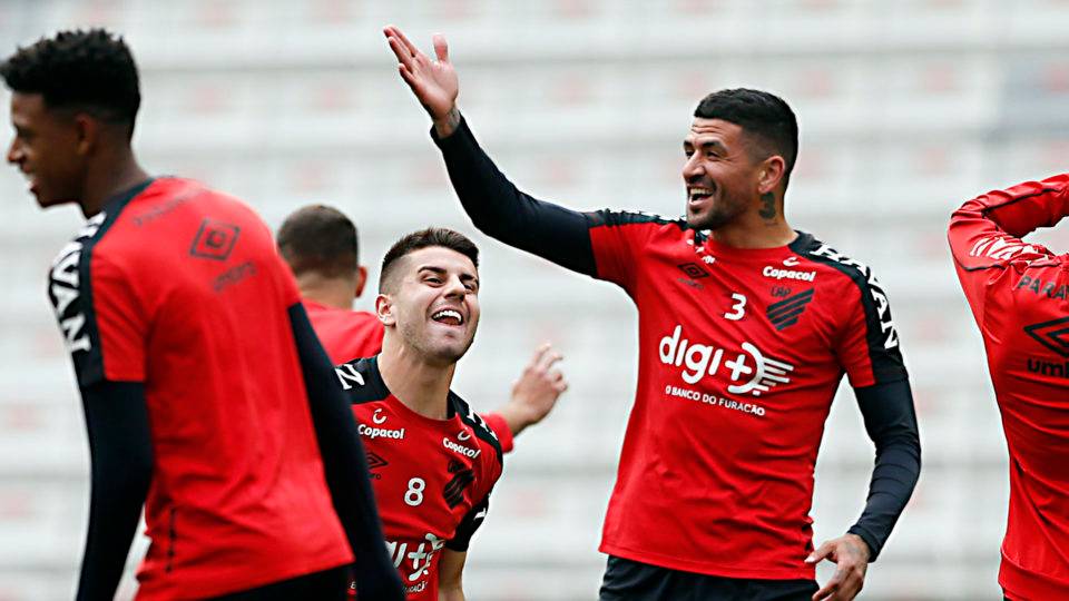 Athletico tem Lucho, Cirino, Ruben e mais 9 com contrato só até dezembro; veja quem pode sair
