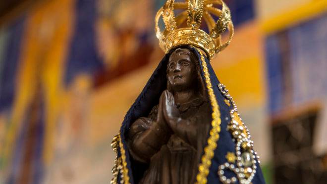 A Padroeira do Brasil, Nossa Senhora Aparecida.